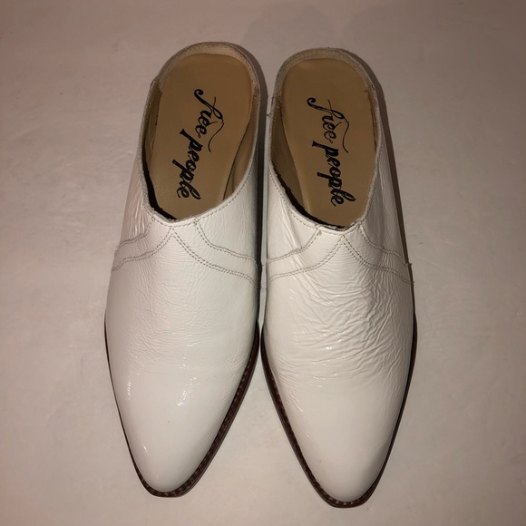 New Free People New Frontier White Patent Western Cowboy Boot Mule Shoe 7.5/37.5 - Picture 4 of 7